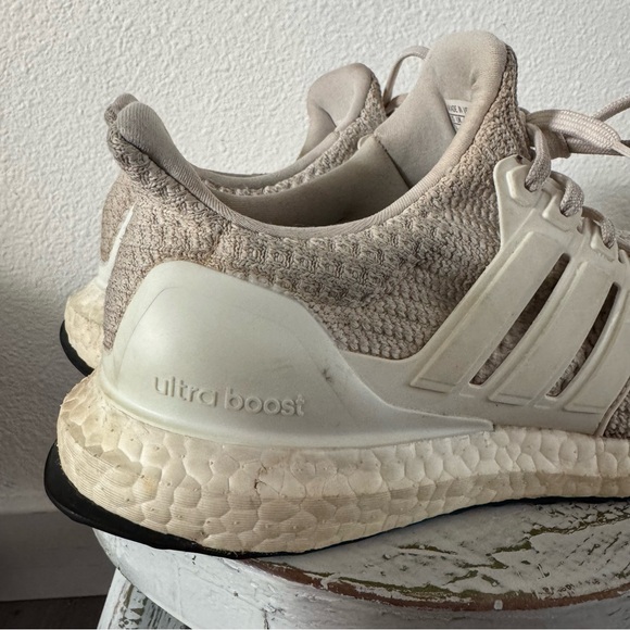 Adidas Ultraboost Sneaker Running Athleisure Sporty 7.5 Streetwear - Picture 14 of 15